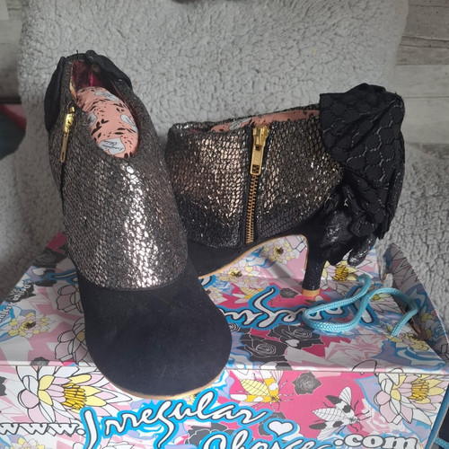 Irregular choice love - choice,