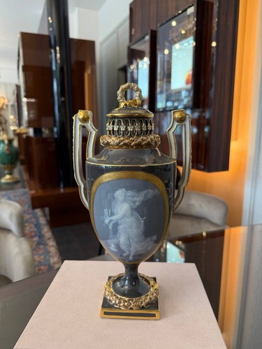 Meissen vase with pate - pate, sur
