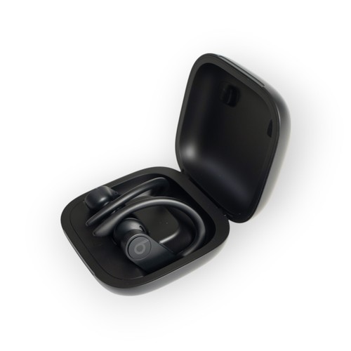 Beats dre powerbeats - by, dr.