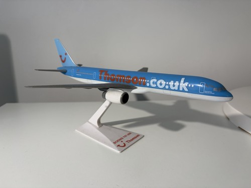 Thomsonfly britannia 757 - thomsonfly,