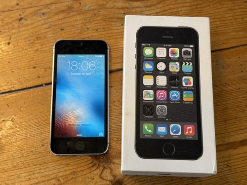 Apple iphone 16gb space - 5s,