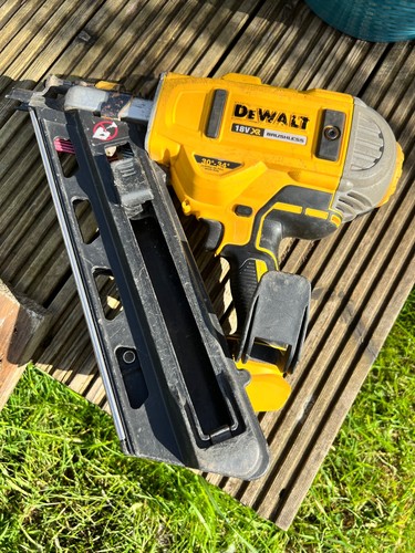 Dewalt 18v dcn692 1st - dewalt, fix