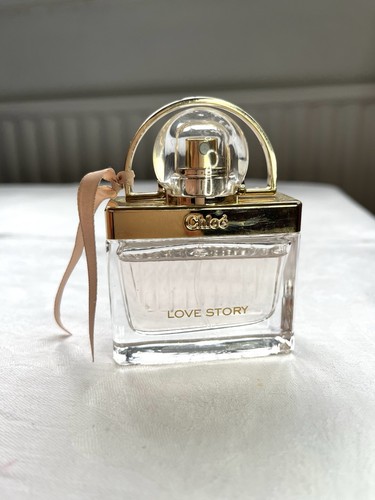 Chloe love story - love,