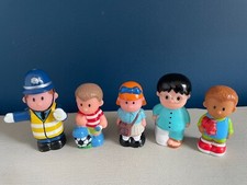 Early Learning Centre ELC Happyland/Happy Street Figures Bundle 7