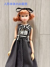 Momoko Doll Rose Picnic Nude