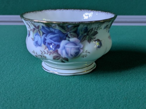 Royal albert moonlight rose - royal,