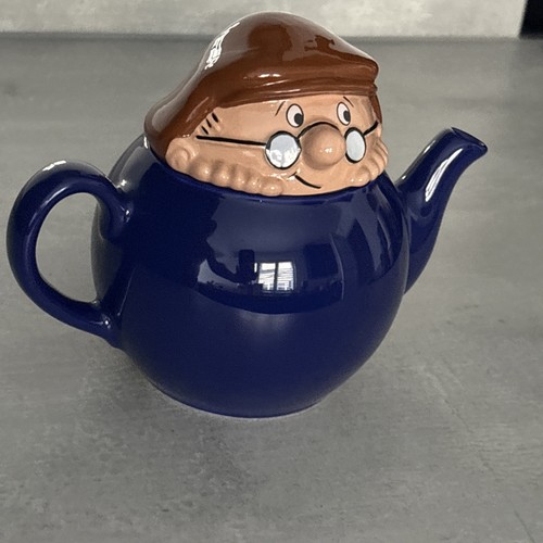Tetley tea gaffer teapot - tetley,