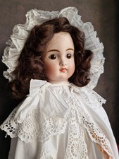 24" Closed Mouth Antique