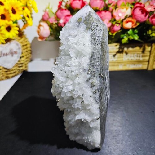 Large 1kg clear quartz cluster - clear,
