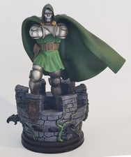 Doctor Doom statue. Bowen