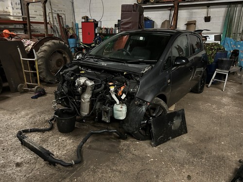 2011 corsa for parts - 1.4l,
