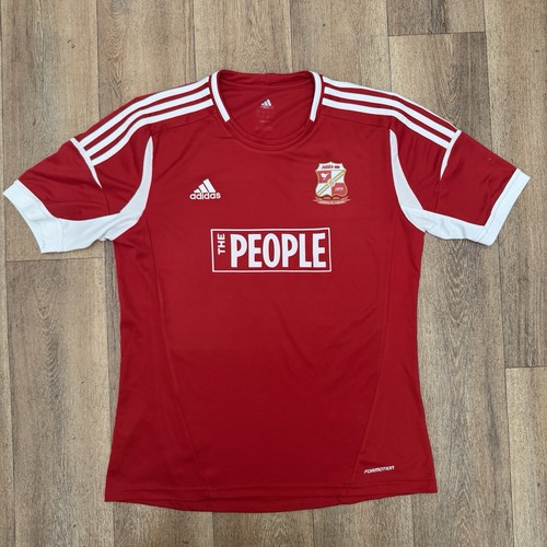 Swindon town 2012 cup - swindon,