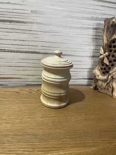 Vintage hand carved kisii - carved,