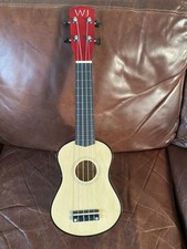 WJ Music Wood 4-string Red Ukulele