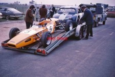 PHOTO  BARRY HOPWOOD'S THAMESIDE TRAILERS AUSTIN HEALEY SPRITE THRUXTON 14.3.71