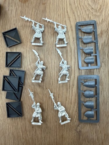 Metal bretonnian men - metal, at