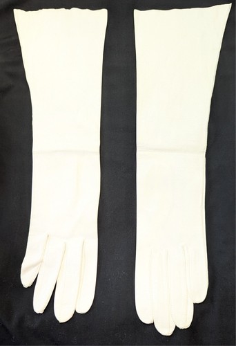 Vtg ivory soft - genuine, leather