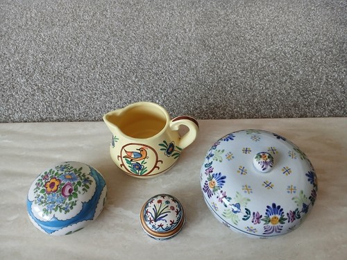 Reduced hand painted pottery - ,
