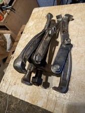 8” Bearing / Hub Puller 3 Leg