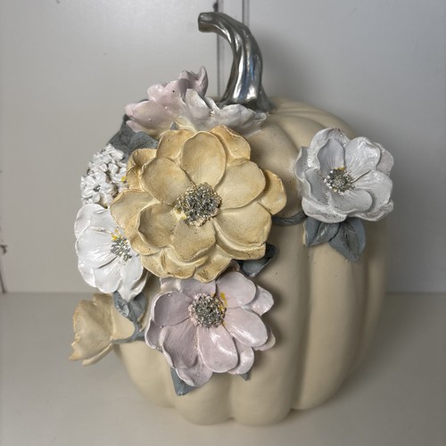 Martha stewart magnolia flower - stewart,
