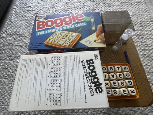 Boggle the three minute word - boggle,
