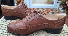 Clarks Womens Hamble Oak Dark Tan Leather Brogues  Size 5