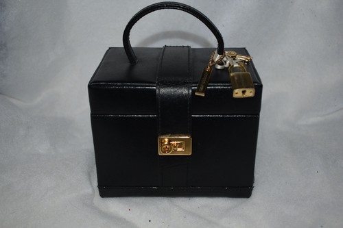 Luxury jewellery travel case - jewellery,