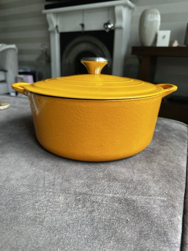 Creuset cast iron casserole - cast,