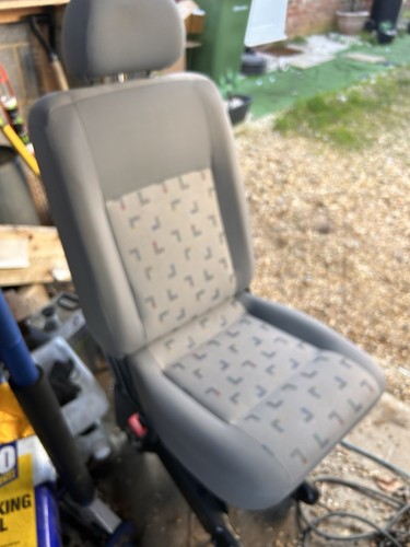 Caravelle 2nd row - vw,