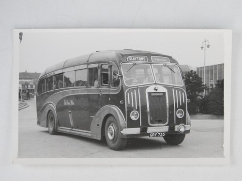 Dennis coach bus - coach, claytons