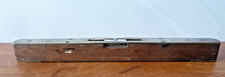 A Mathieson & Son Edinburgh Glasgow  Wooden Spirit Level Measures 9 inches Long