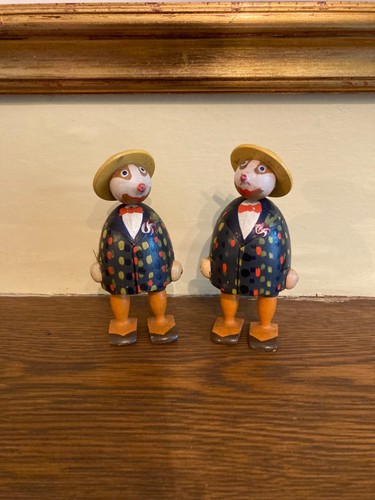 Pair wooden vintage - of, folk