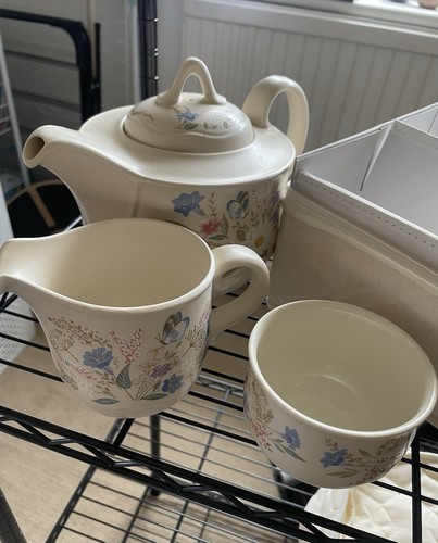 Poole pottery springtime tea - poole,