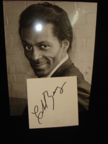 Chuck berry hand signed - berry, hand-signed