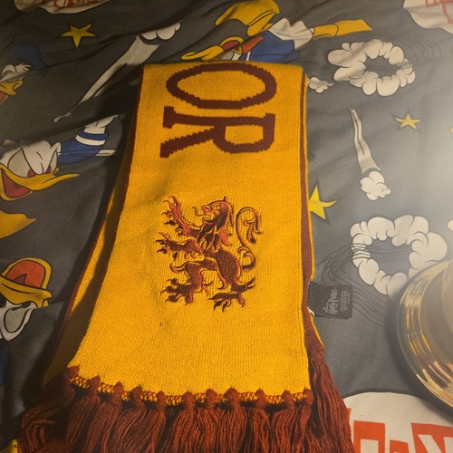 Harry potter gryffindor scarf - potter,