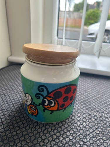 Dunoon creepy crawlies storage - creepy,