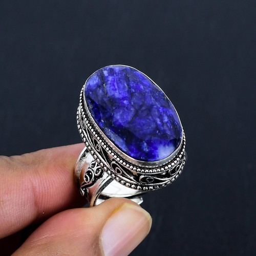 Blue sapphire oval - blue, gemstone