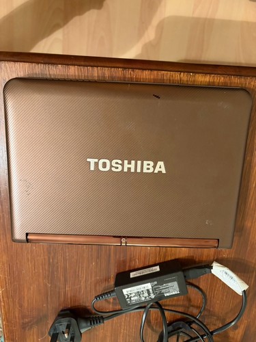 Toshiba nb305 10f - toshiba, nb305-10f