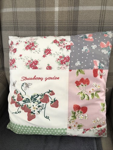 Pretty cushion - pretty,