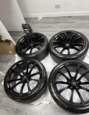 LAMBORGHINI URUS 23 INCH ALLOY