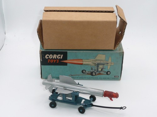 Corgi 350 thunderbird - corgi,