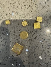 6 X TINY DRACHMS GOLD COLOURED APOTHECARY WEIGHTS