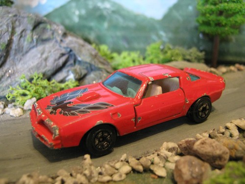 Yatming scale pontiac - 1:64,