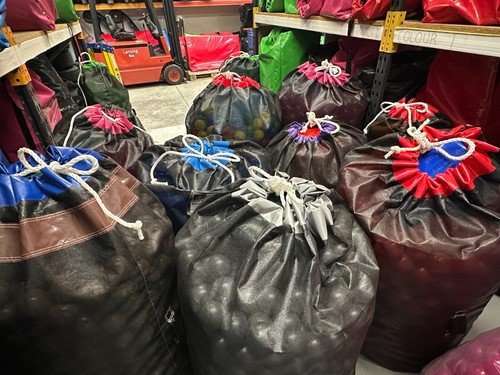 Mesh ball pool - pool,