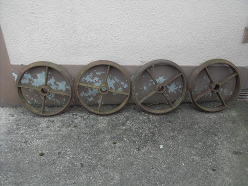 Antique vintage cast - 4,