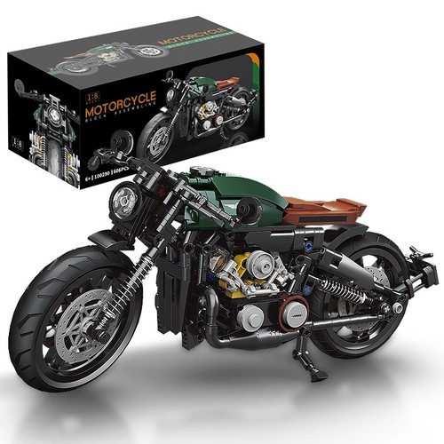 Motorbike model building - 1:8,