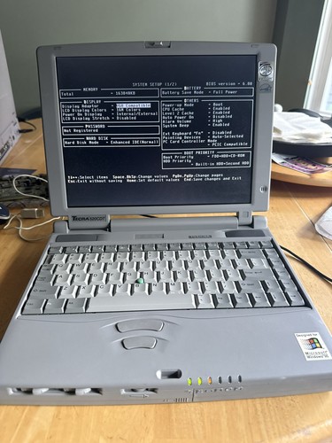 Vintage toshiba tecra 520cdt - vintage,