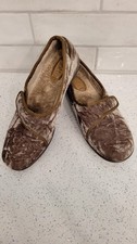Hotter Thyme Slippers  warm inside Gold Velvet Brushed Outer. Size 6 Standard