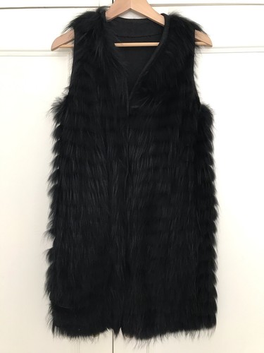 Black fox fur gilet - fox,