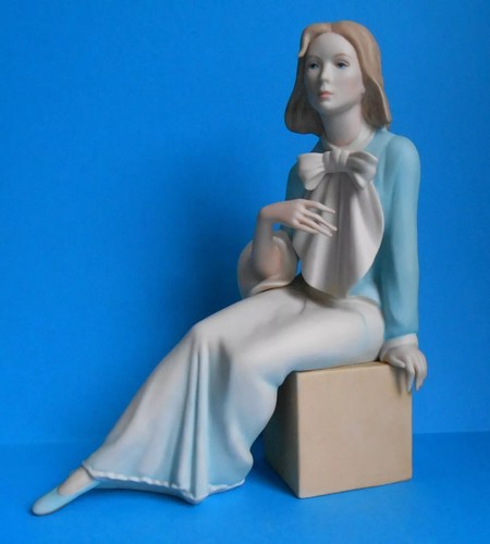 Goebel large porcelain - goebel,